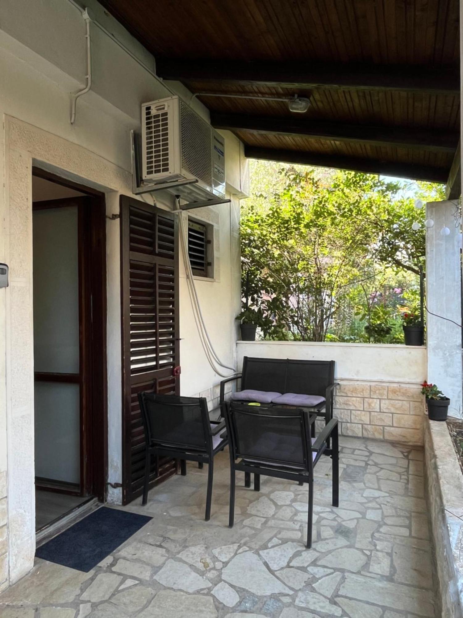 Seashell Apartment Vrsar Exterior foto